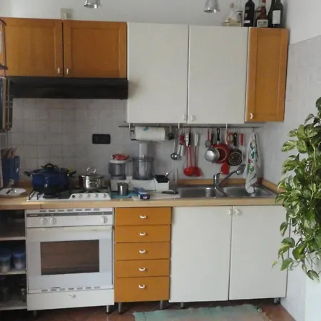 Apartm 5th Floor No Lift No Wifi Near The Center Torino